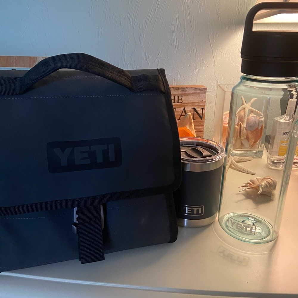 Yeti lunch box bundle.  Includes new lunch box, hot cup, water bottle.